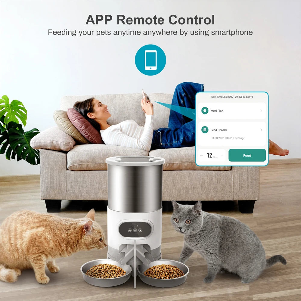 Smart Automatic Pet Feeder – 4.5L WiFi Food Dispenser with Voice Recording